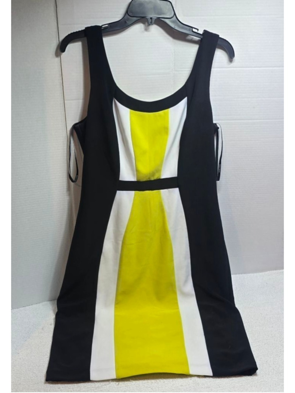 Women's Frank Lyman Black & Yellow Mini Dress Size 12
